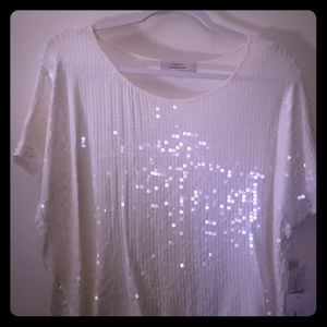 Short sleeve sequined t-shirt; NWT